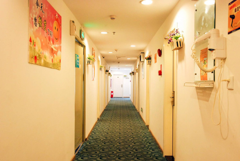 Others 4, E'nanqing Business Hotel, Dongguan