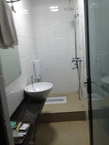 Bathroom 4, Pu'er yingding Hotel, Pu'er