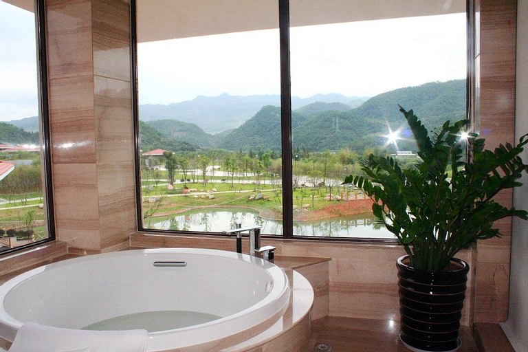 Bathroom 5, Dahongpao Resort Wuyi Mountain, Nanping