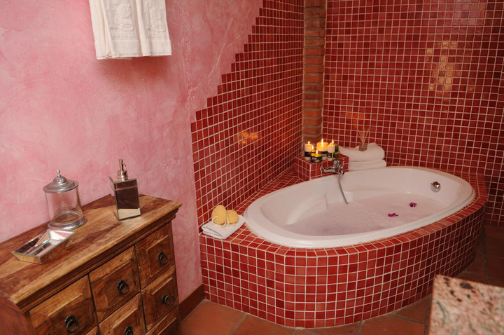Bathroom 4, La Figuerola Hotel & Restaurant, Tarragona