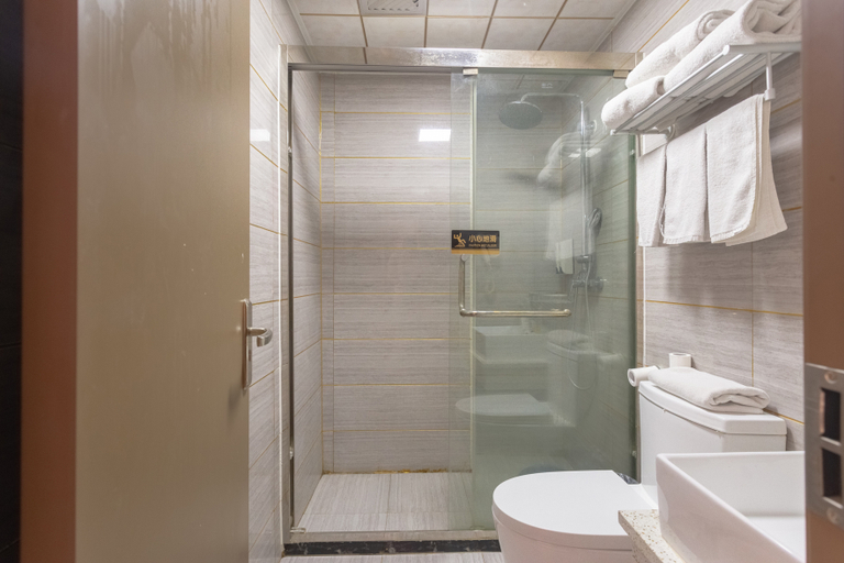 Bathroom 3, Ripple Hotel (Huimin No.1 Middle School), Binzhou