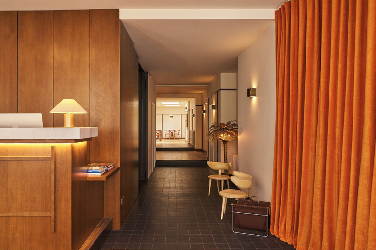 Bedroom 1, Le Berger Latroupe Hotel, Bruxelles