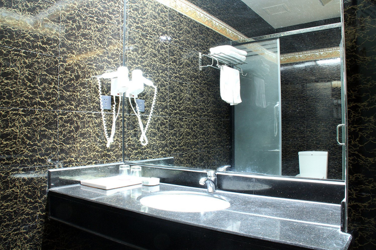 Bathroom 2, Superior Hotel (Anxi Yong'an Road Chadu Administrative Center), Quanzhou
