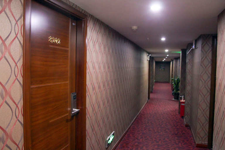 Others 3, Xingang Express Hotel, Yichang