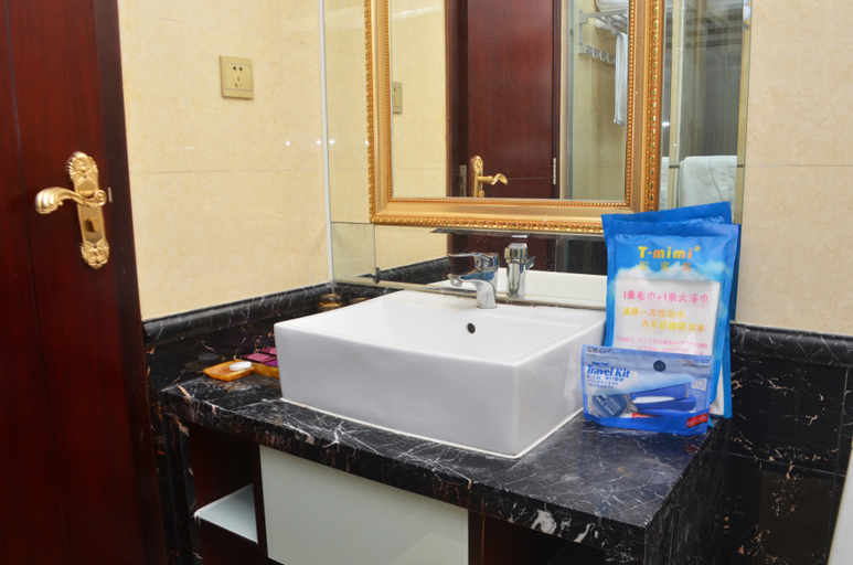 Bathroom 2, Boluohui Qi Hotel (Yuanzhou Xinhong Plaza), Huizhou