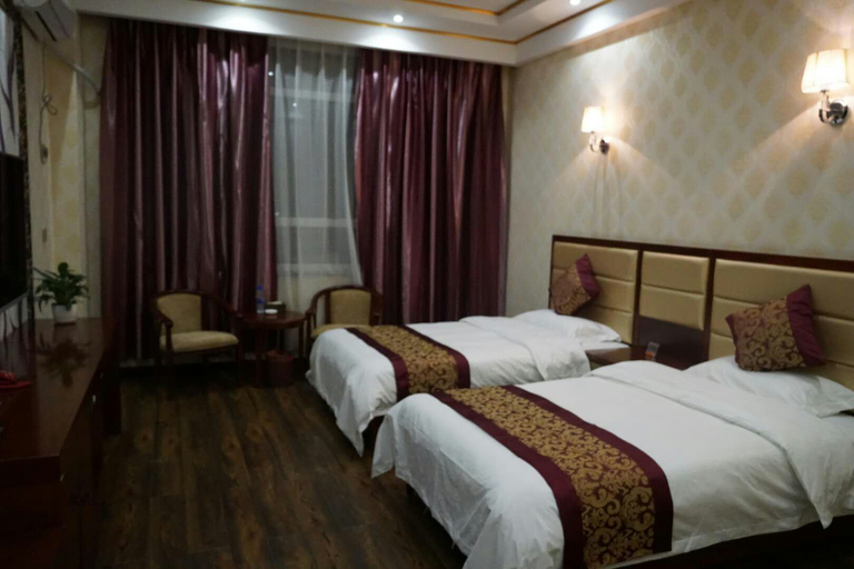 Bedroom, Muyu Junfeng Business Hotel, Khotan