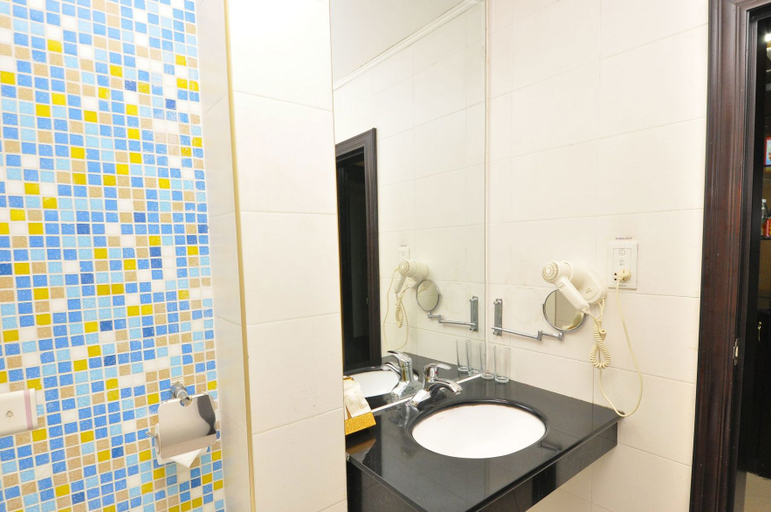 Bathroom 2, 广州飞鸿酒店, Guangzhou