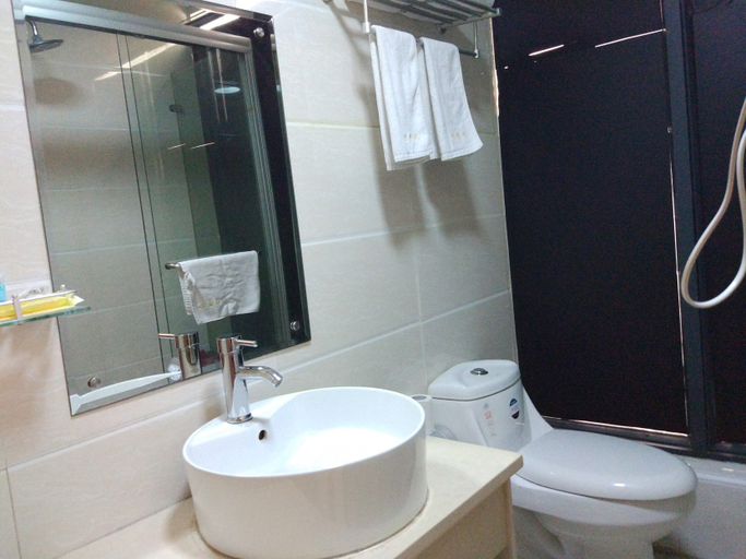 Bathroom, Wangpuda Hostel, Shanghai