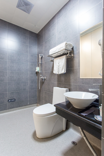 Bathroom 3, City 118 Hotel(Linyi Speed Railway North Station Store)), Linyi
