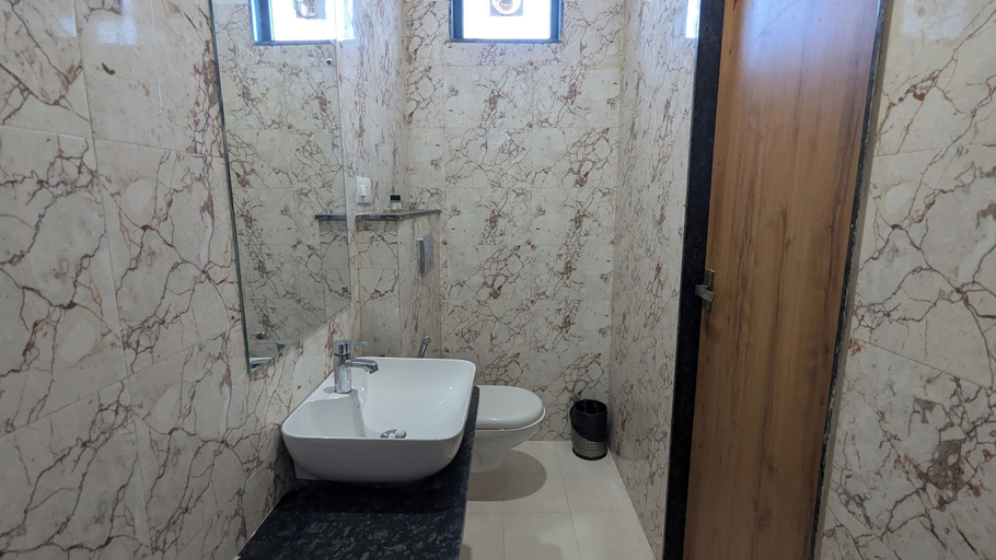 Bathroom 3, MAHA RAAS A Unit of RAAS LEELA Hotel, Udaipur