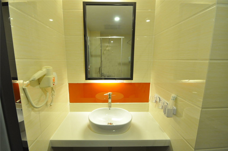 Bathroom 4, Youpin Hotel, Linyi