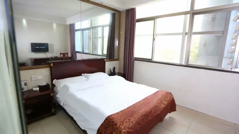 Bedroom 4, Wuwei Longfugong Hotel, Chaohu