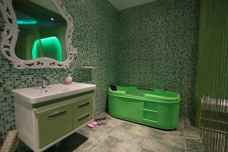 Bathroom, Shangmei Hotel, Xi'an