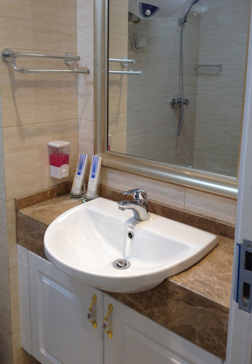 Bathroom, 7080 Apartment Hotel, Qingdao
