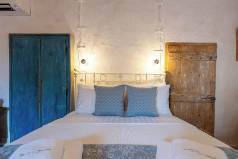 Room 5, La Belle Hélène de Ménélas 1862, Peloponnese