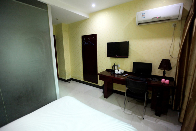 Bedroom 2, Nanchang Qingfeng Business Hotel (Shangshagou Subway Station Branch), Nanchang
