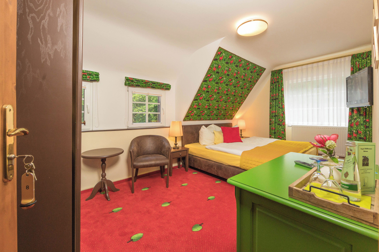 Bedroom 2, Hotel Grüner Baum, Ortenaukreis