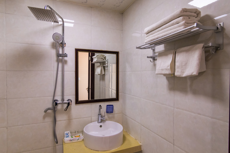 Bathroom, Hulunbuir Weifa Inn, Hulunbuir