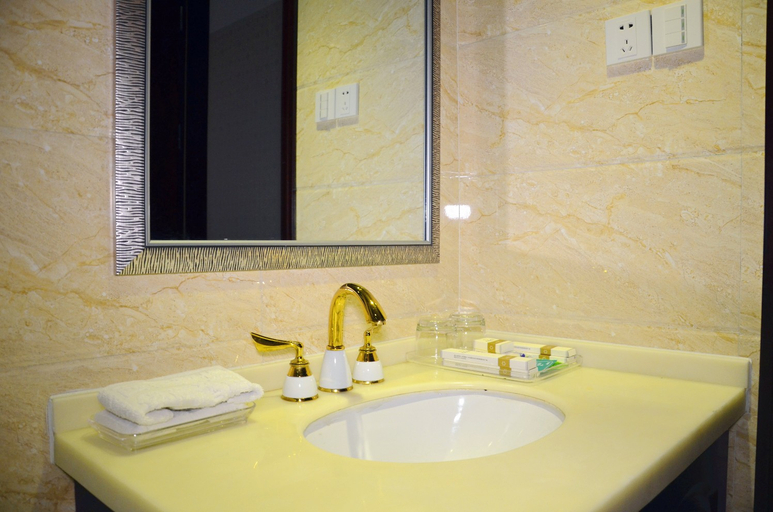 Bathroom 2, Yishang Hotel, Huzhou