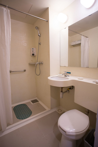 Bathroom 4, Jinjiang Inn Chao Yangshan Road Branch, Qingdao