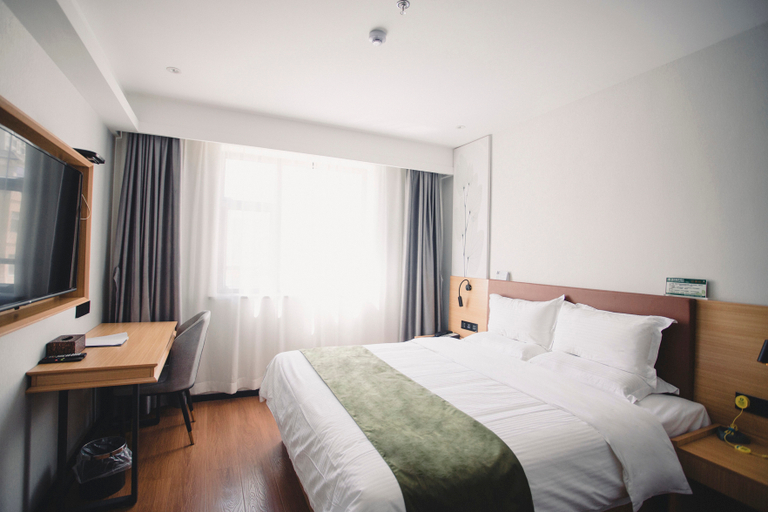 Bedroom, GreenTree Inn Zhixuan Hotel (Datong Ancient City High-speed Railway South Station Yingbin Bridge), Datong