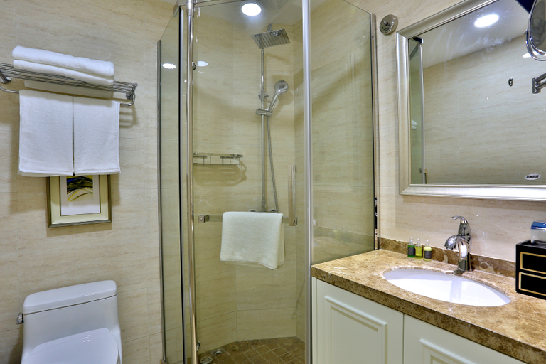 Bathroom, 桐郷洲泉ホテル(Zhouquan Hotel), Jiaxing