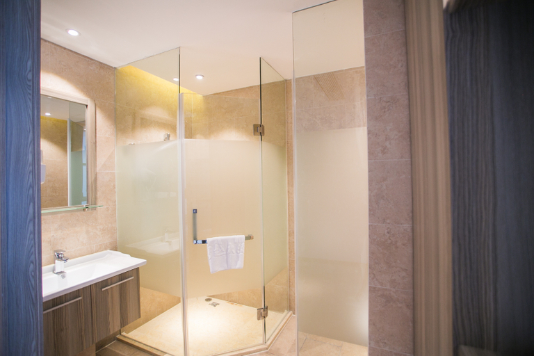 Bathroom 2, Kaiyuan m Hotel (Shaoxing North Railway Station), Shaoxing
