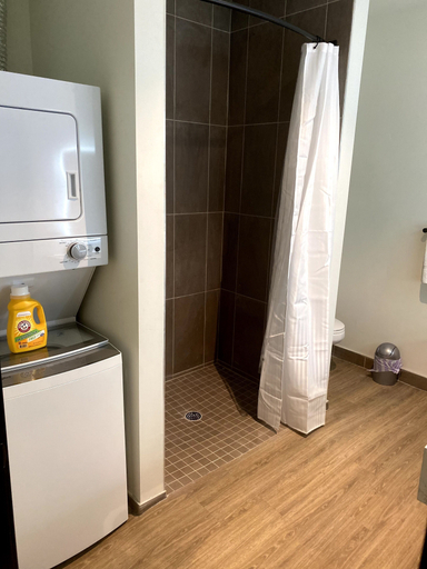 Bathroom 4, 424-Apt. 403, Allegheny