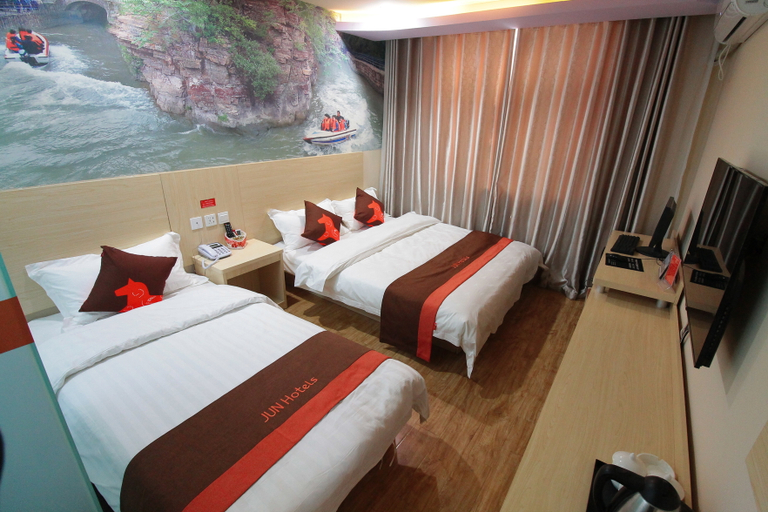 Bedroom 2, ジュンイーチェーンホテル(り), Anyang