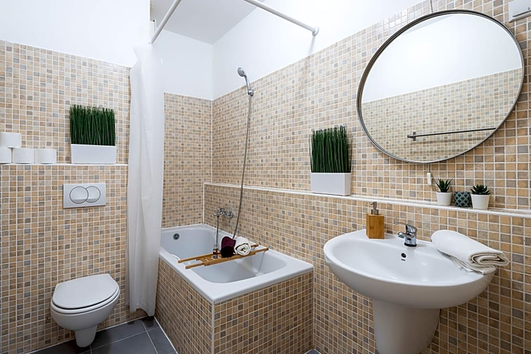 Bathroom 3, Vagabond Downtown, Budapesti