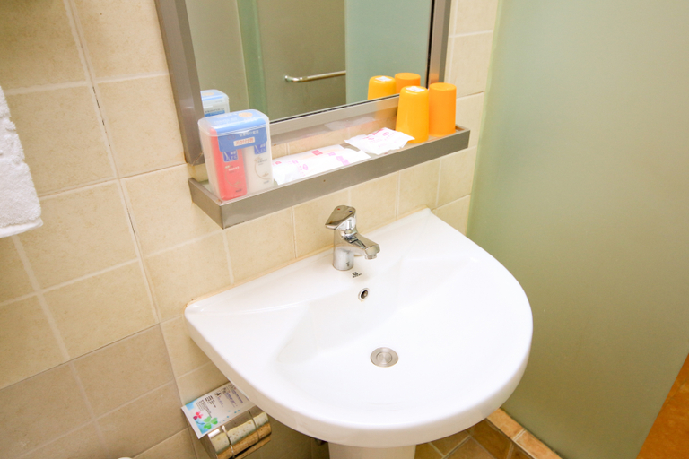 Bathroom 2, Comfort Hotel, Xi'an