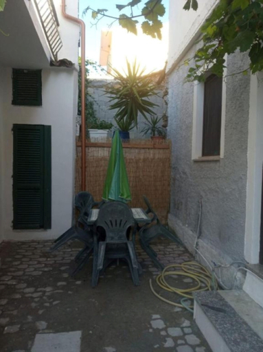 Others 5, Studio for holiday, Nuoro