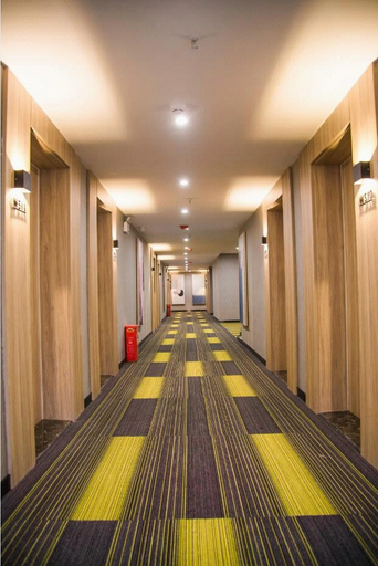 Others 4, Wutong Hotel (Shaodong High Speed Railway Station West Bus Station), Shaoyang