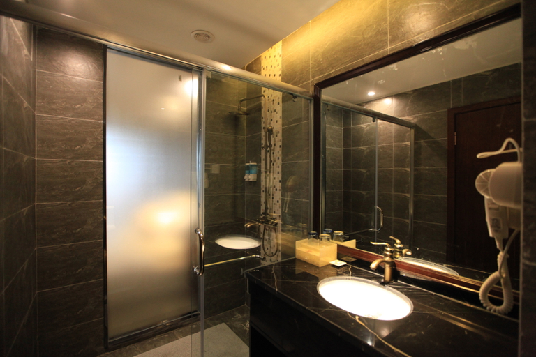 Bathroom, RH Times Hotel, Chengdu