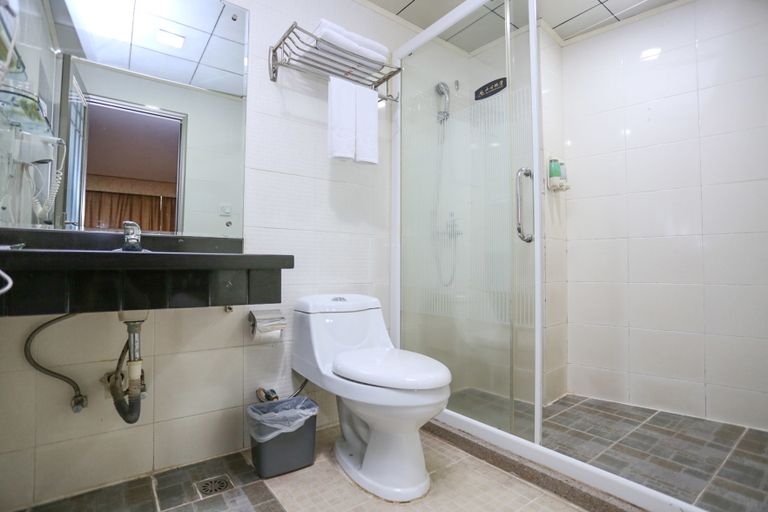 Bathroom, Guangzhou Hengxiong Business Hostel, Guangzhou