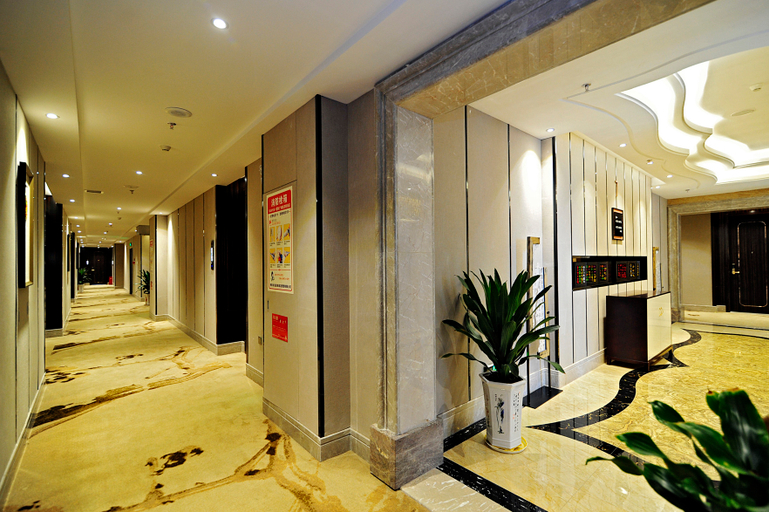 Others 5, The Hotel Cairns, Guiyang