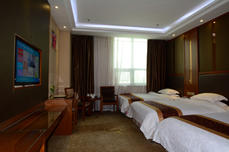 Bedroom 2, Teng Long Hotel, Ili Kazakh
