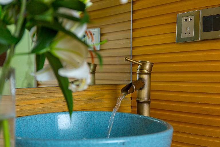Bathroom 2, Fansen Holiday Hotel Lijiang, Lijiang