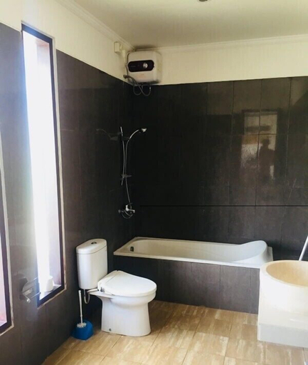 Bathroom, Keramas temuku family Guest house, Gianyar