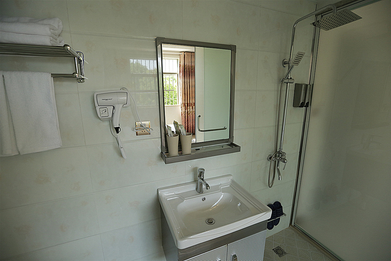 Bathroom, Nanjing Little Lemon Boutique Homestay, Nanjing