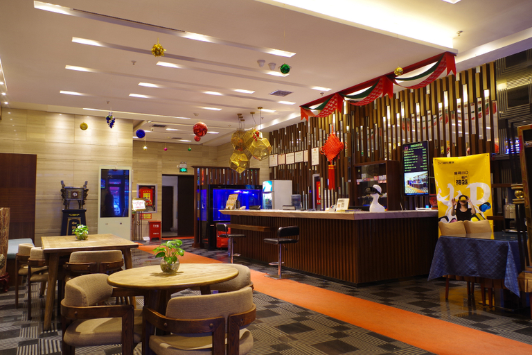 Food & Drinks, Longxiang Hotel, Ürümqi