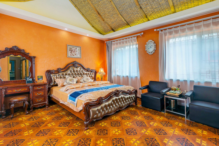 Bedroom, Kanglong Inn, Beijing