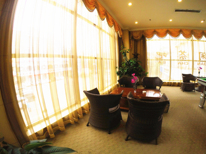 Others 4, Hebi Hotel, Hebi