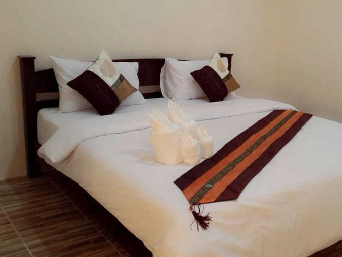 Bedroom, S T Mansion, Khanom