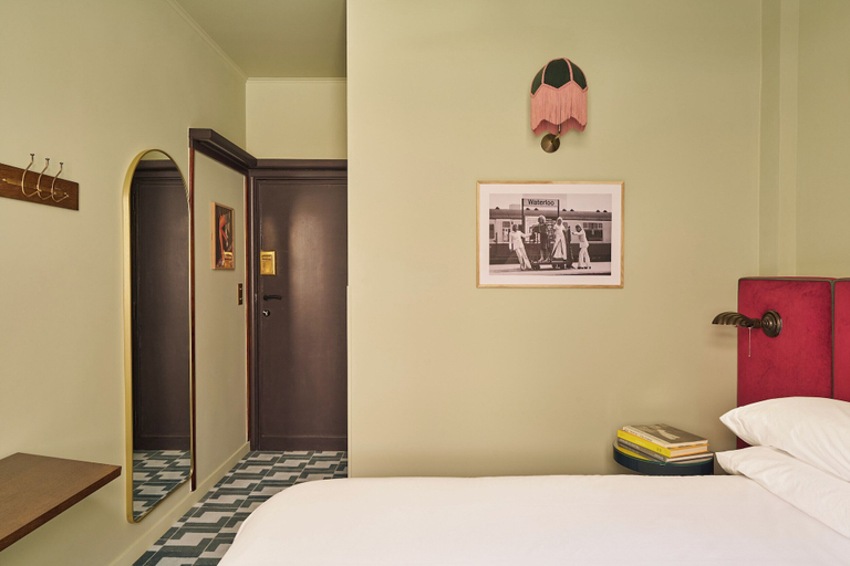 Bedroom 3, Le Berger Latroupe Hotel, Bruxelles