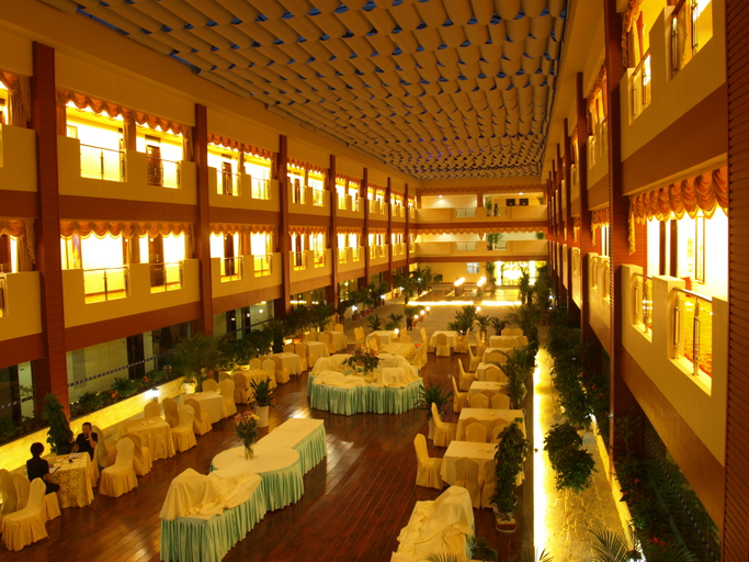 Food & Drinks, Shengshi Hongbang Hotel, Nujiang Lisu