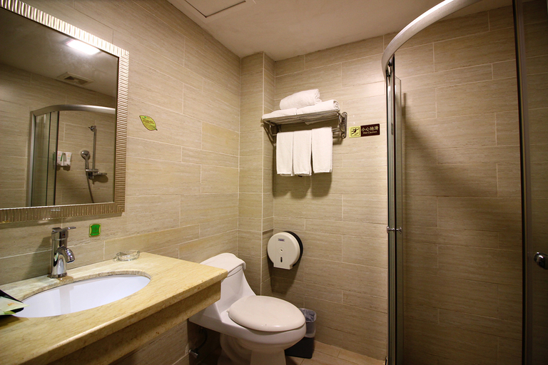 Bathroom, Vienna 3 Best Hotel (Zhuhai Gongbei Port), Zhuhai