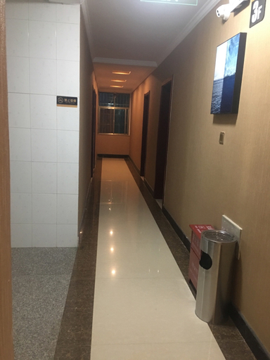 Others 4, Xiyue Hotel, Chuxiong Yi