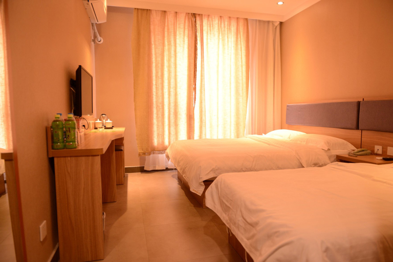 Bedroom 2, Longteng Hostel, Harbin