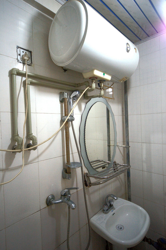 Bathroom 4, Nanning Fushan Hotel (Chaoyang Square Metro Station Store), Nanning
